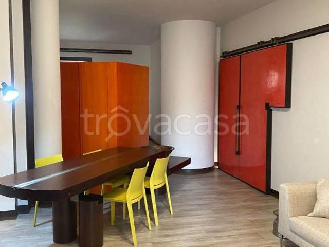 Loft in affitto a Parma piazza Giuseppe Garibaldi, Centro Storico