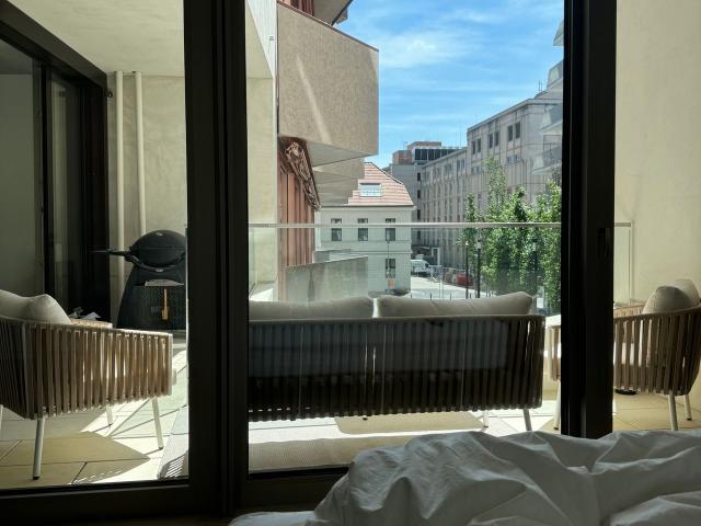 Loft in Berlin Mitte with Balcony, private Spa & Gym and Concierge Service, Berlin Amsterdam Apartments for Rent