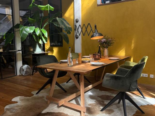 Loft in the Boho Style, Frankfurt Amsterdam Apartments for Rent