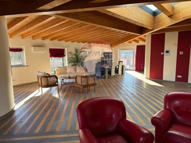 Loft in vendita a Varese