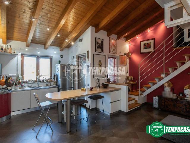 Loft in vendita a Oleggio