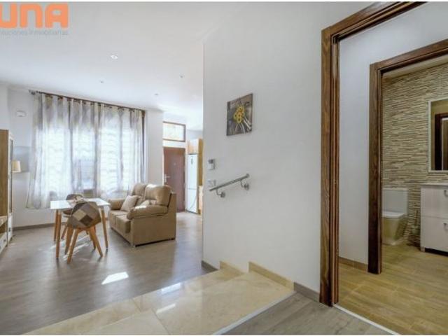 Loft junto a la Avenida del Aeropuerto perfectamente equipado