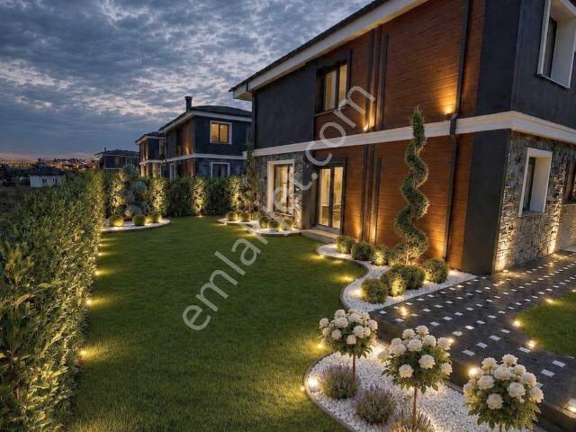 Loft Koru Doğa Evleri'nde 250 M2 3+1 Sıfır Lüks Villa