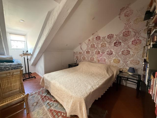 Loft lumineux de 93 m2 Dernier étage d'une maison de maîtr