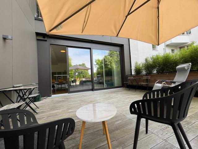 Loft like garden flat with lake access, 15 min from City Centre, Berlin Amsterdam Apartments for Rent