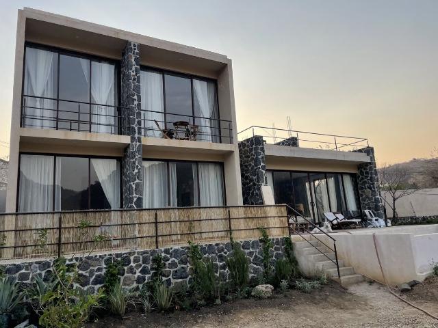 Loft Panoramico en Segundo Piso con Terraza y Vista a la Montana
