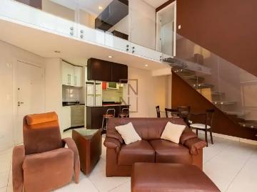 Loft para Locação em Curitiba/PR Centro 2 Quartos