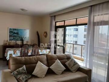 Loft para Venda em Cabo Frio/RJ Vila Nova 3 Quartos