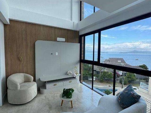 Loft para Venda em Florianópolis/SC Cacupé 1 Quartos