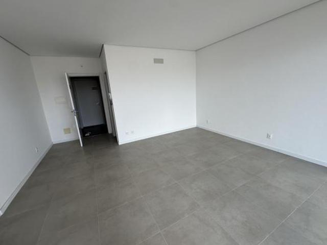 Loft para Venda em Pelotas, Centro, 1 dormitório, 1 banheiro, 1 vaga