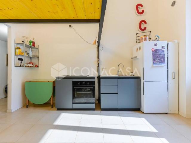 Loft piazza San Materno 18, Casoretto, Milano