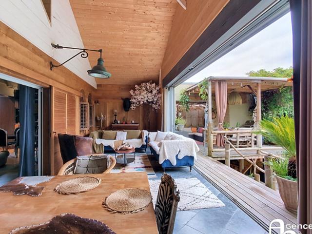 LOFT PRESTIGE ESPRIT MAISON AVEC PISCINE ENTRE BORDEAUX ET ST EMILION