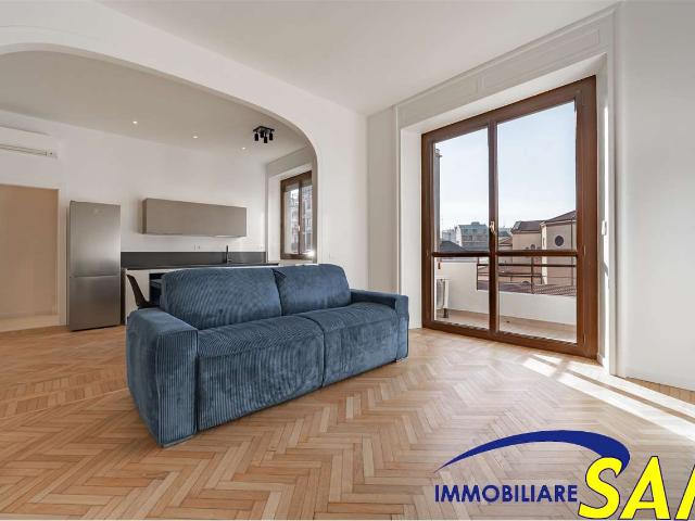 LOFT RISTRUTTURATO CON BALCONE VIA GIOTTO