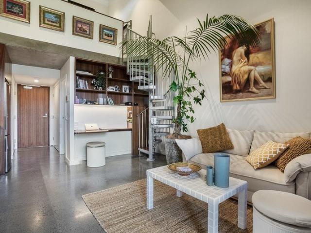 Loft Studio for Rent at Habitat