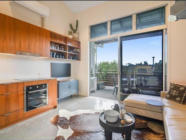 Loft Studio for rent in Habitat