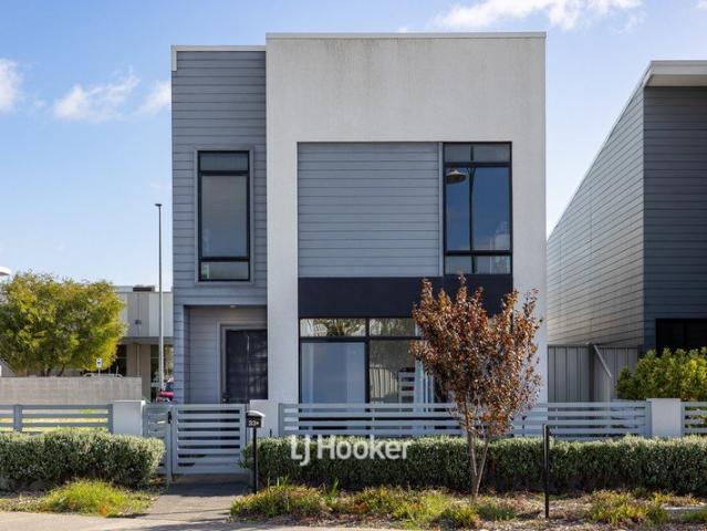 Loft Style Living with Convenient Location!