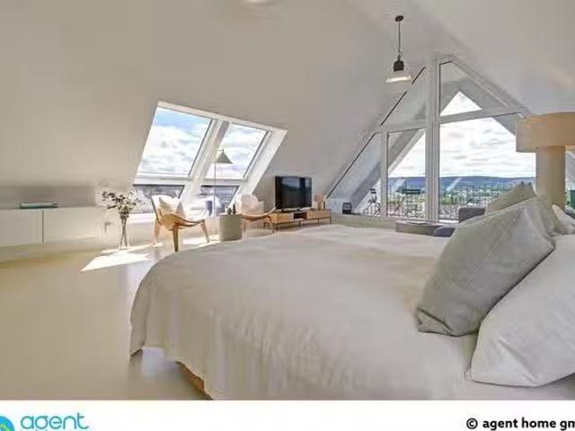 LOFT STYLE