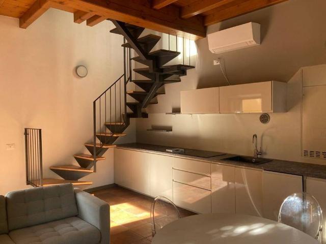 Loft su più livelli, Clusane, Iseo