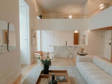 Apartamento T2 Duplex com varanda junto à Av. Liberdade 146m² Santo antónio