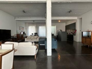 Loft te huur in Antwerpen voor € 2.280 met 2 slaapkamers