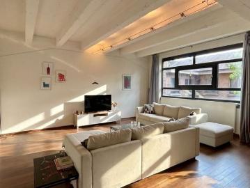 Loft te huur in Leuven voor € 1.450 met 1 slaapkamer