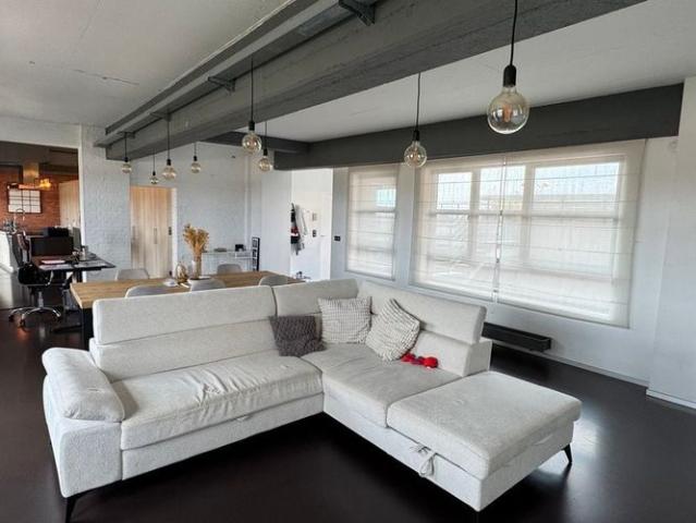 Loft te huur in Ruisbroek voor € 1.560 met 2 slaapkamers