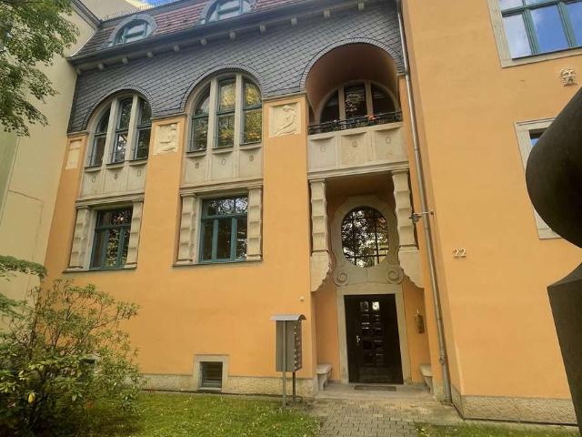 Loft über 2 Ebenen im DG in Dresden Striesen