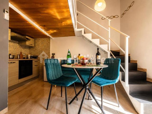 Loft Vico Teatro Nuovo 34, Quartieri Spagnoli, Napoli