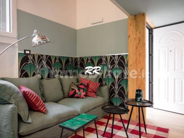 Loft via Conca del Naviglio 26, Corso Genova, Milano