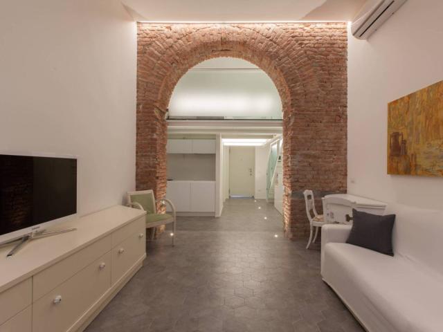 Loft via Conchetta 8, Ascanio Sforza, Milano