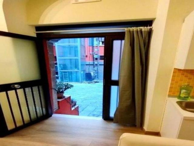 Loft via dei Tribunali 165, Tribunali, Napoli