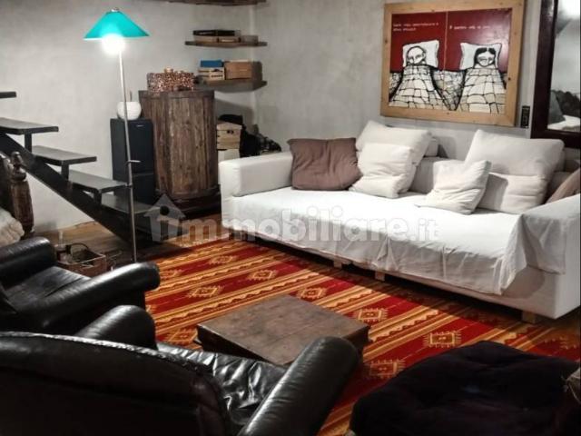 Loft via di San Bernardo 15, Molo, Genova