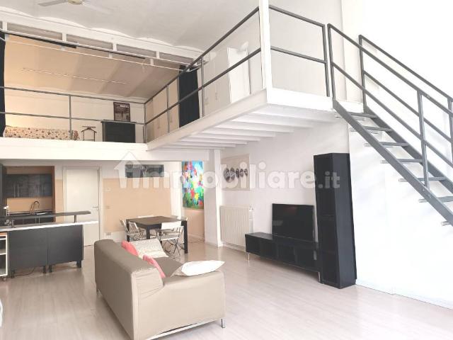 Loft via Giovanni Enrico Pestalozzi, Barona, Milano