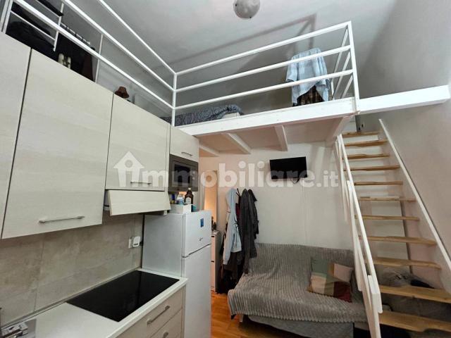 Loft via Pastrengo 13, Isola, Milano