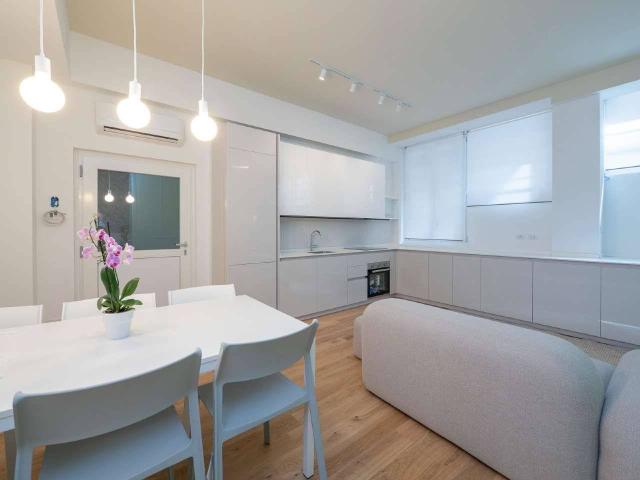 Loft via Soldati 12, Cenisio, Milano