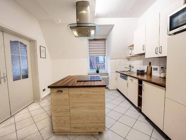 LOFT with Billiard Table and Ps4, Wuppertal Amsterdam Apartments for Rent