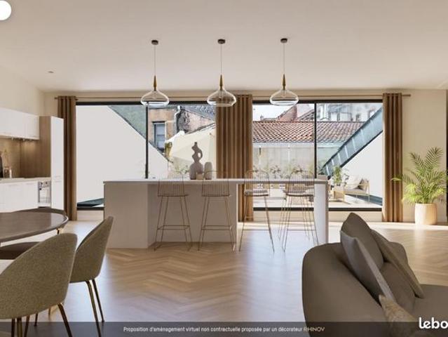 Loft 1 pièce 217 m²