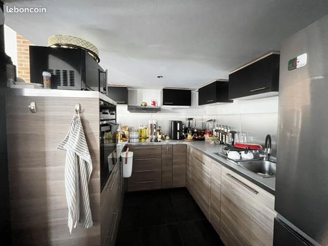 Loft 4 pièces 118 m²