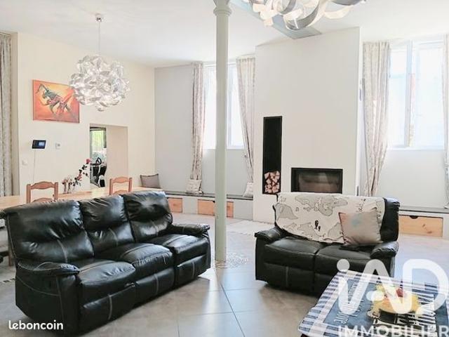 Loft 4 pièces 136 m²
