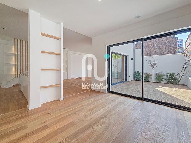 Loft 5pièces 123.05 m2 + TERRASSE frais de notaire réduits