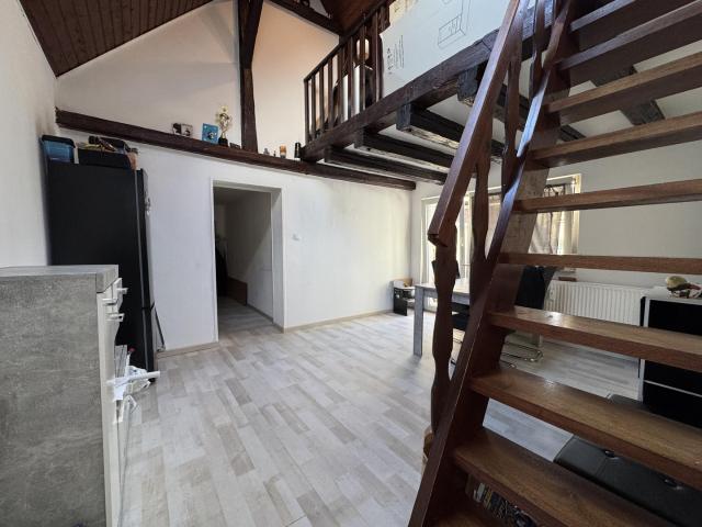 Loftartige 3 Zimmer Wohnung in ruhiger Wohngegend Sossenheim