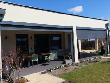 Loftartiger Neubau beim Neufelder See!