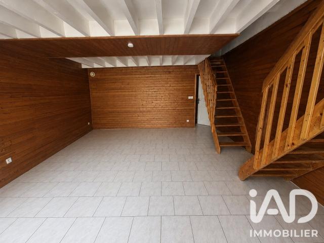 Loft/atelier/surface 3 pièces 46 m²