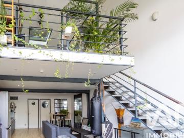 Loft/atelier/surface 3 pièces 84 m²