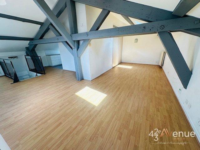 Loft/atelier/surface 1 pièce 49 m²