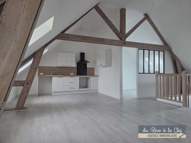 Loft/atelier/surface 2 pièces 53 m²