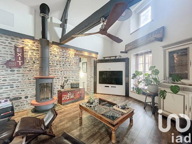 Loft/atelier/surface 3 pièces 150 m²