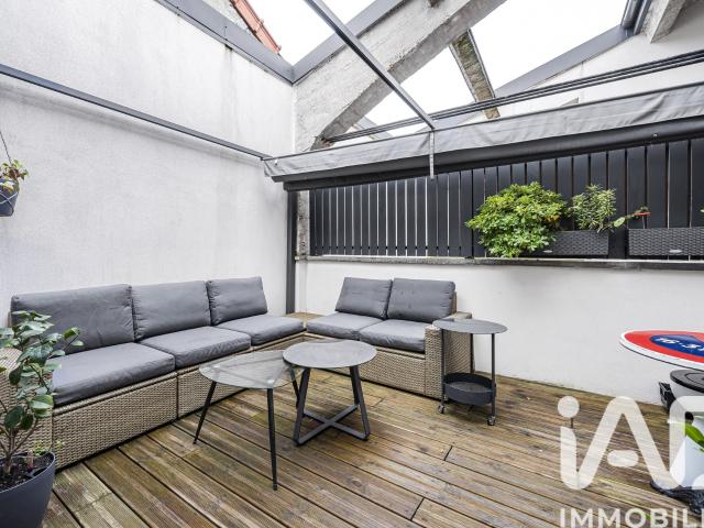 Loft/atelier/surface 5 pièces 160 m²