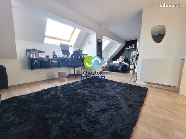 Loft/atelier/surface 5 pièces 284 m²
