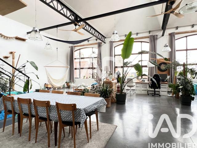 Loft/atelier/surface 8 pièces 248 m²